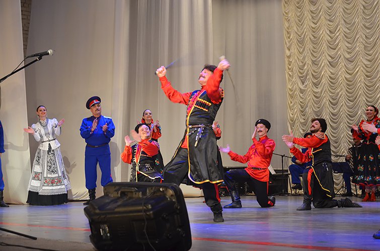 АНСАМБЛЬ КАЗАЧИЙ КУРЕНЬ ПЕСНИ СКАЧАТЬ БЕСПЛАТНО АНСАМБЛЬ КАЗАЧИЙ КУРЕНЬ ПЕСНИ СКАЧАТЬ БЕСПЛАТНО